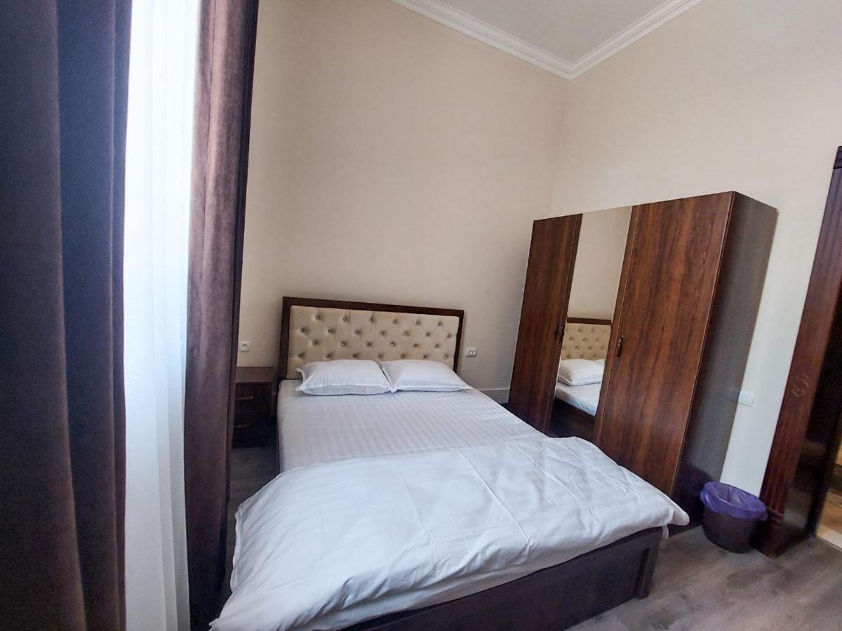 Samarabonu Hotel Samarkand Bagian luar foto