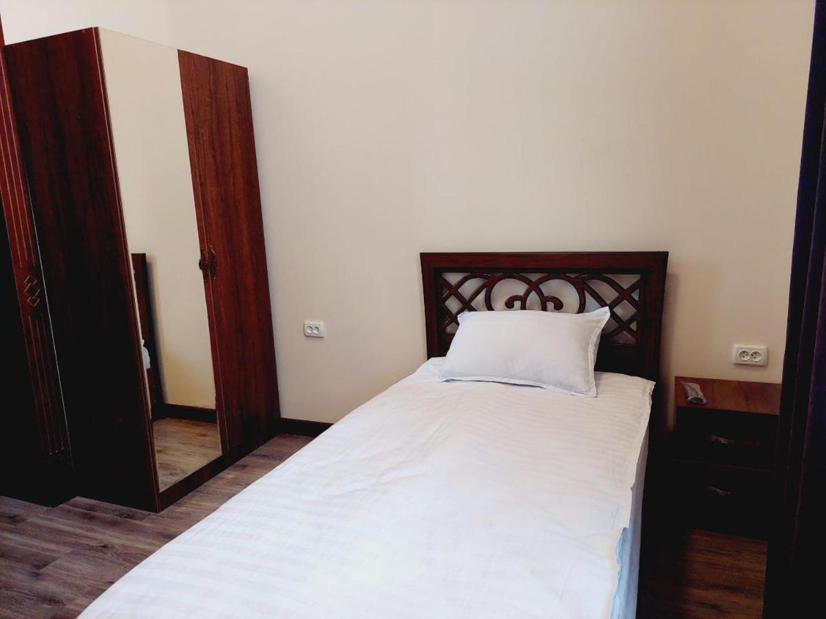 Samarabonu Hotel Samarkand Bagian luar foto